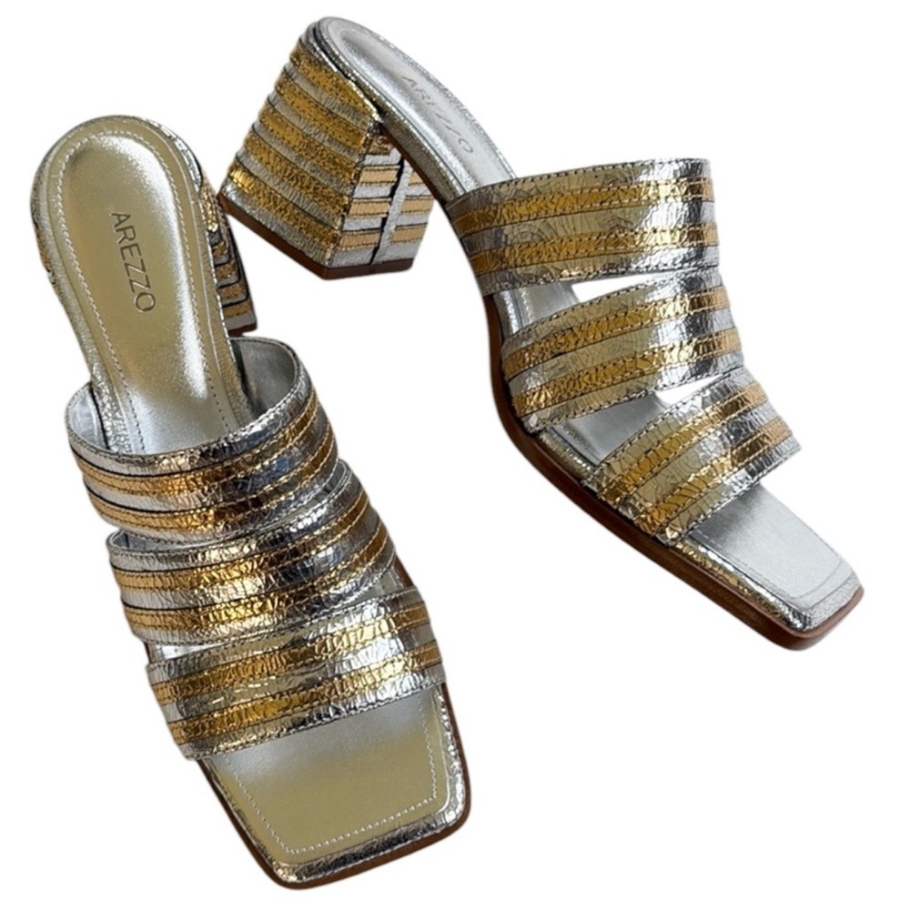 NWOT Arezzo Leather Heidi Heeled Sandals Silver
Gold Size 9.5